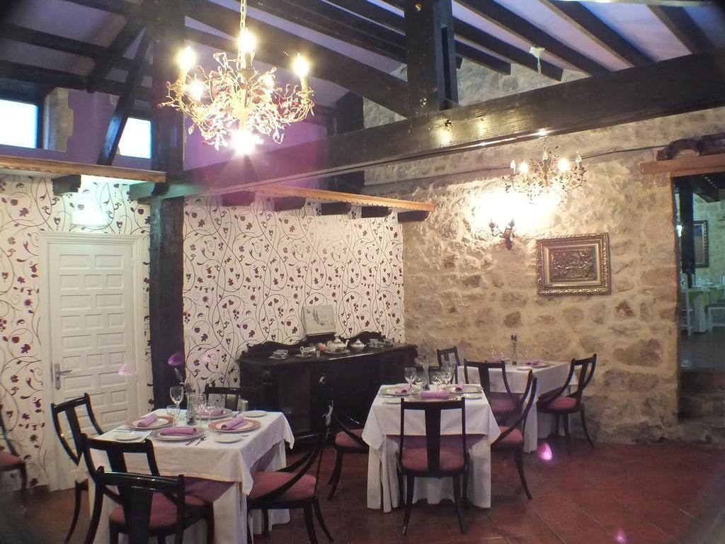 Hosteria El Pomar 노발레스 외부 사진